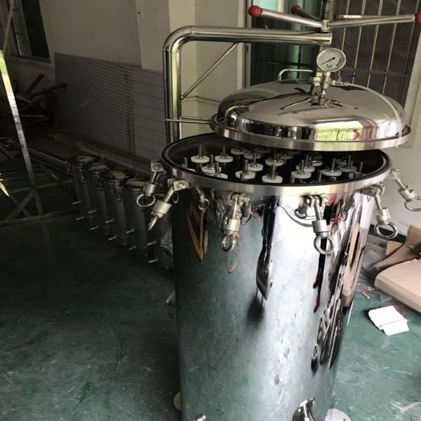 40寸40芯 法蘭快開帶搖臂精密過(guò)濾器廠家