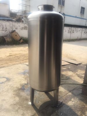 飲料罐304不銹鋼無菌水箱 食品醫(yī)藥化工儲(chǔ)水罐